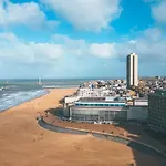 Beautiful Apartment With View